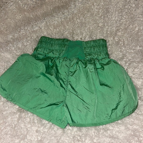 Free People movement The Way Home Shorts light green NWOT #75 50% off w bundle L - Picture 5 of 9